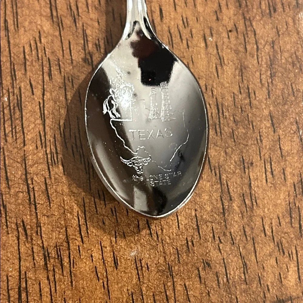 Silver Souvenir Spoon with Fort Worth Crest - Picture 3 of 8